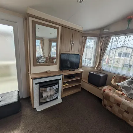Meadow Lakes Caravan Golden Palm Chapel Saint Leonards Exterior photo